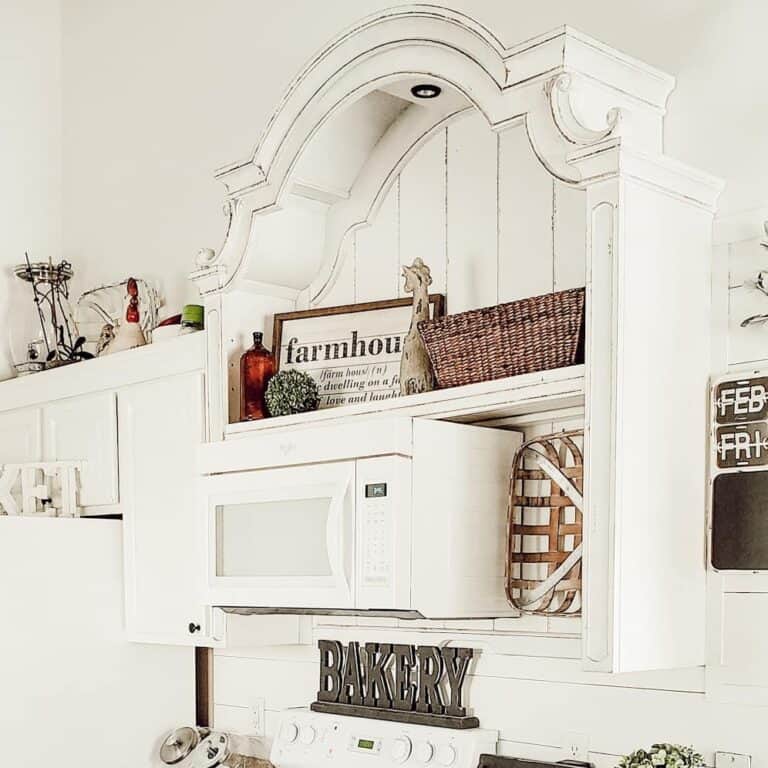 Kitchen with White Shiplap Backsplash