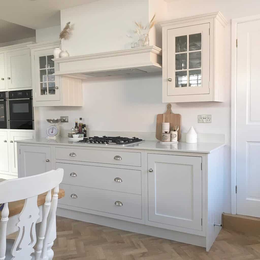 Light Gray Countertop Backsplash Lip