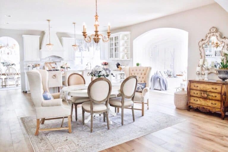 White Oval Table for Dining Room
