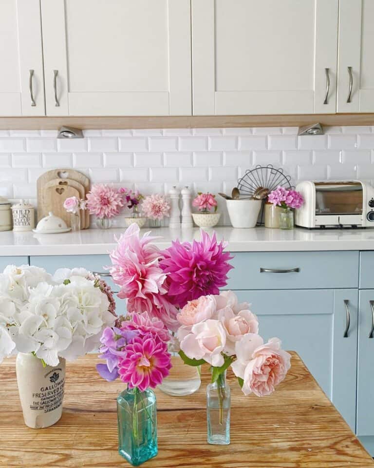 White Subway Tile for Kitchen Backsplash