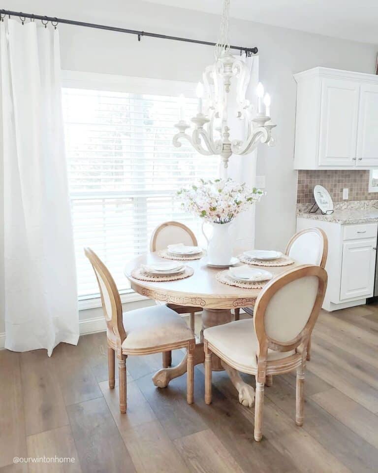 Wooden Round Dining Table for 4