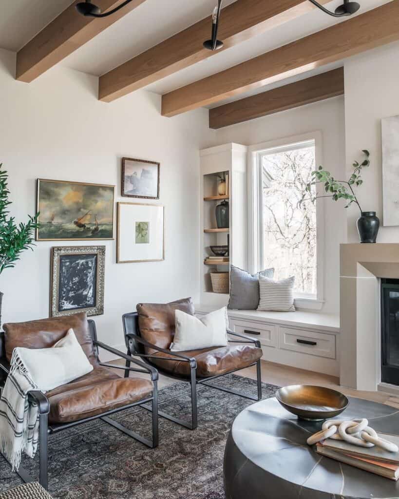 15 Leather Accent Chairs for Living Room to Add a Warm Touch