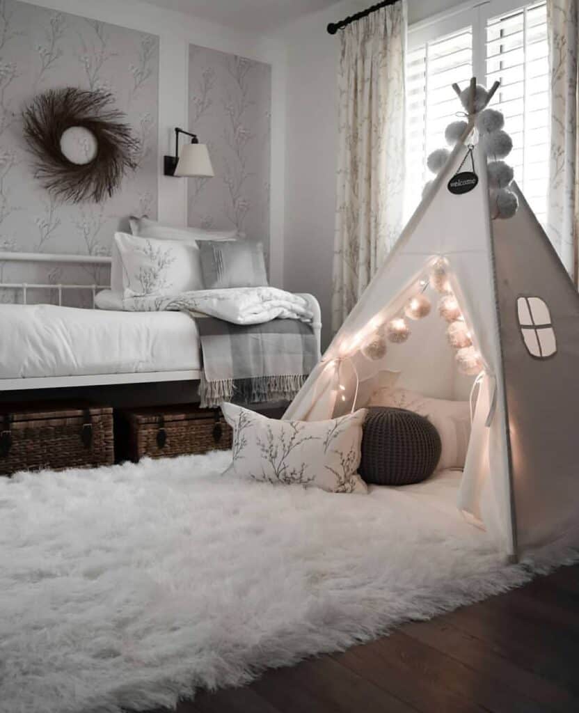 Farmhouse Girl Bedroom with Play Tent