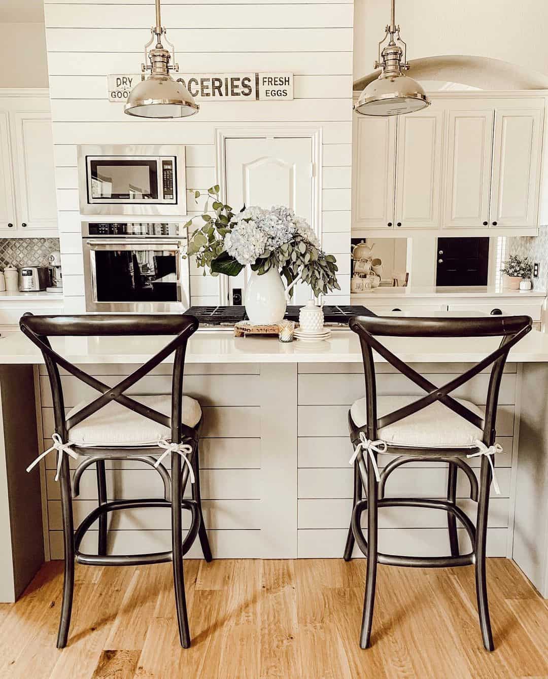 33 Shiplap Kitchen Wall Ideas That are Far From Bland