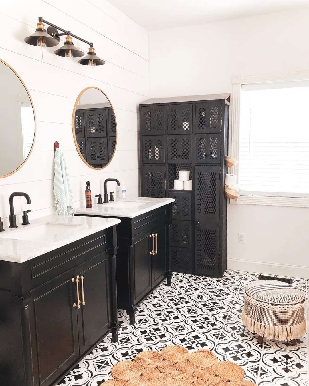 Black and White Shiplap Bathroom - Soul & Lane
