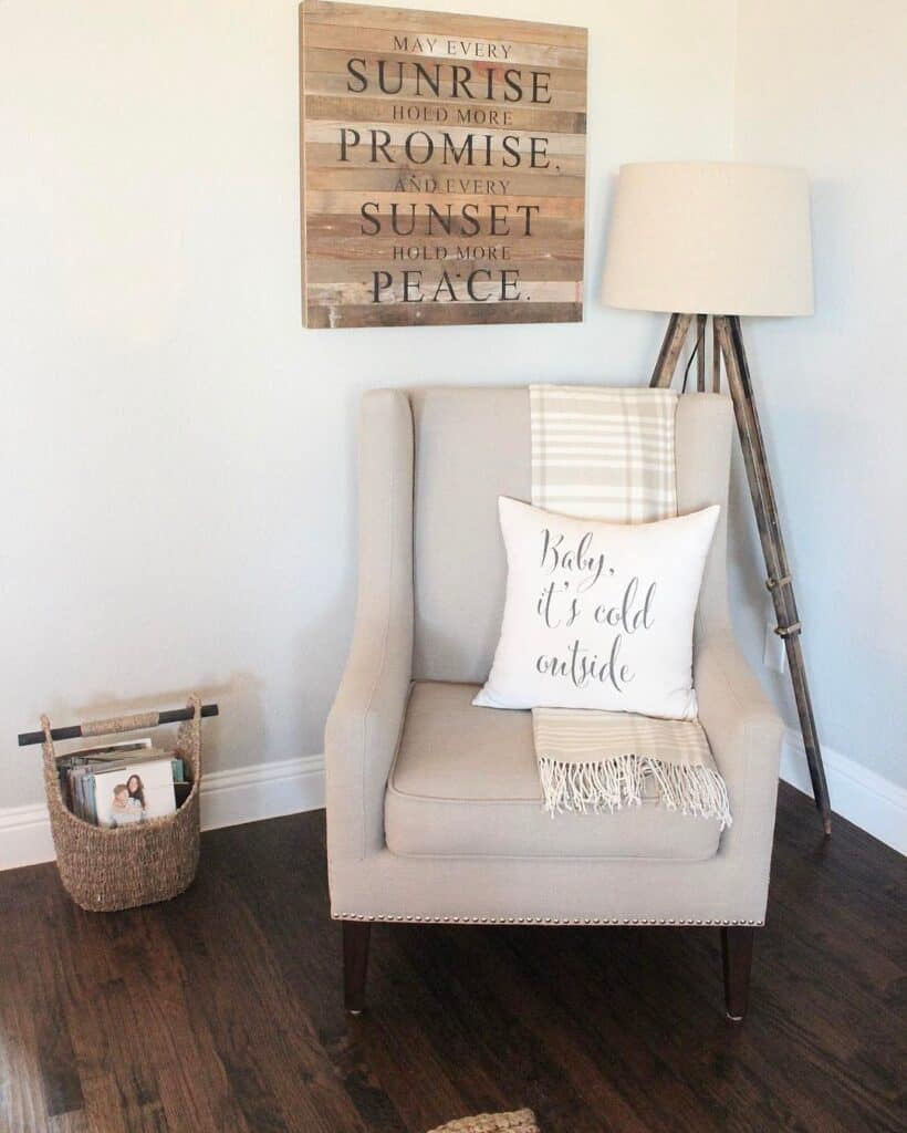 Dark Wood Floors with Sculpted White Trim - Soul & Lane