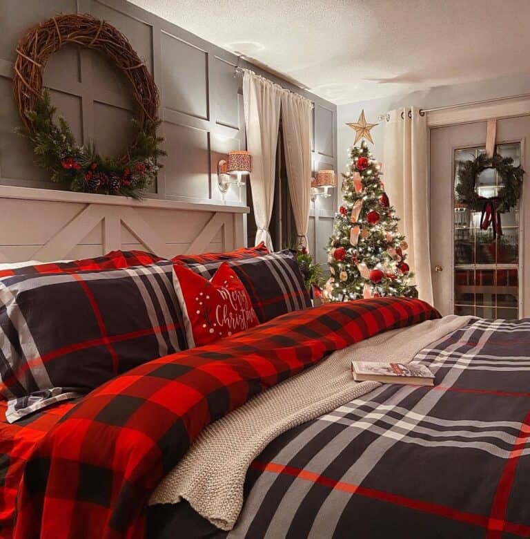 Farmhouse Style Bed With King Christmas Bedding