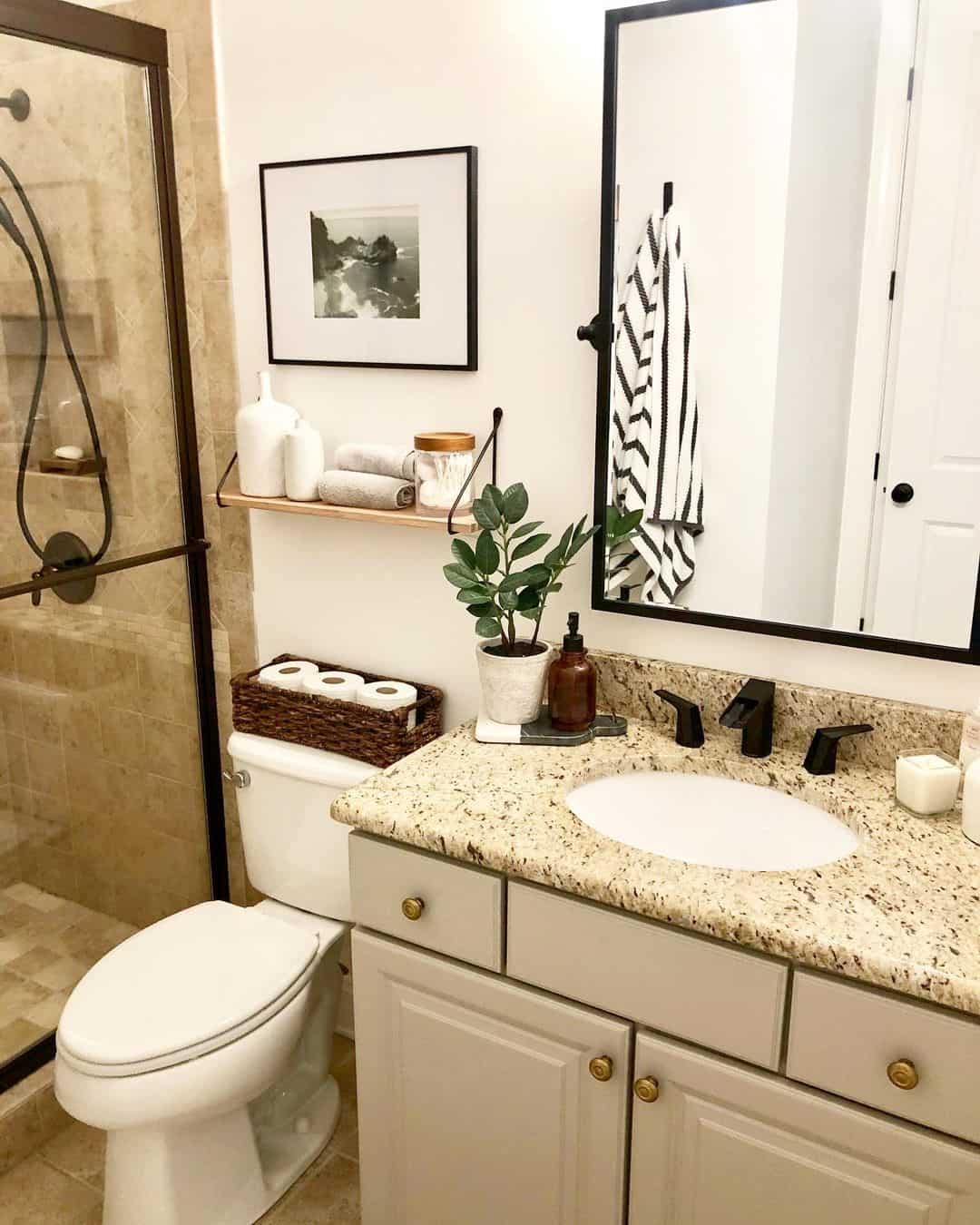 Rectangle Black Mirror for Bathroom - Soul & Lane