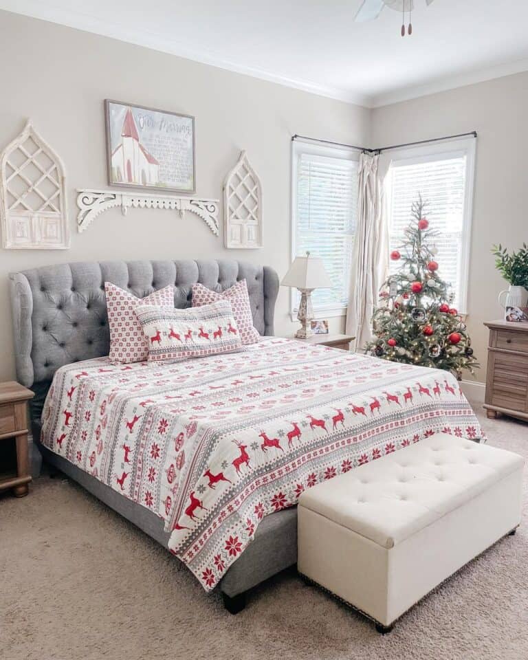 Reindeer Patterned Christmas Bedding Set