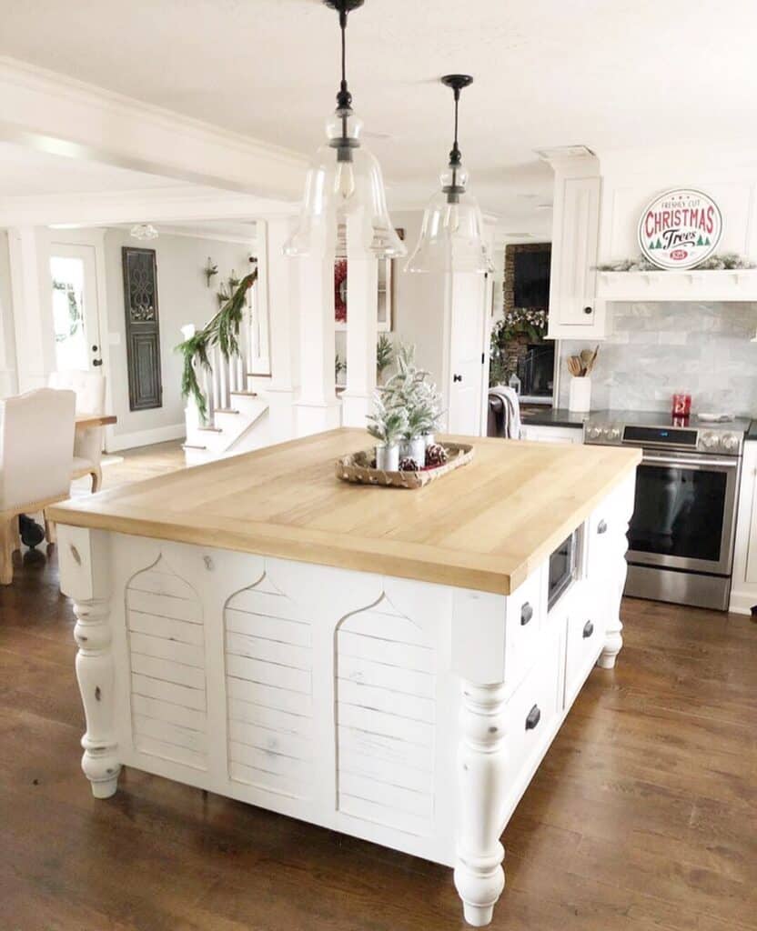 Rustic White Kitchen Island with Pilasters