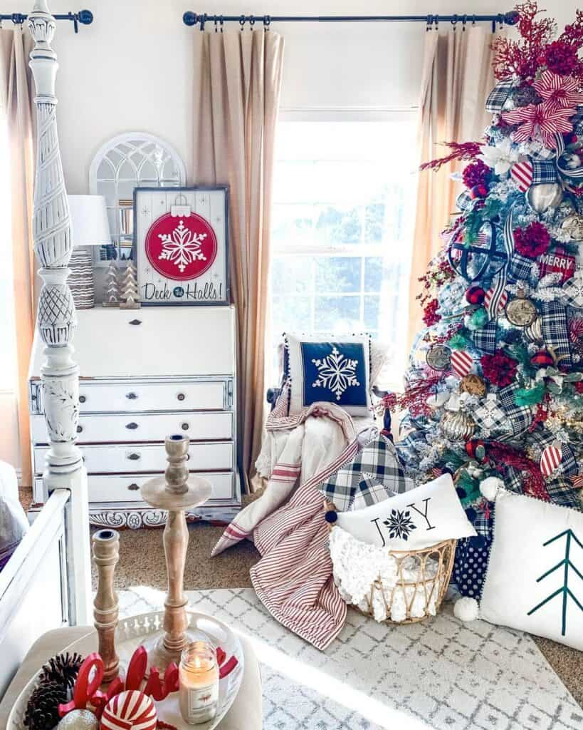 Tree with Christmas Throw and Pillows
