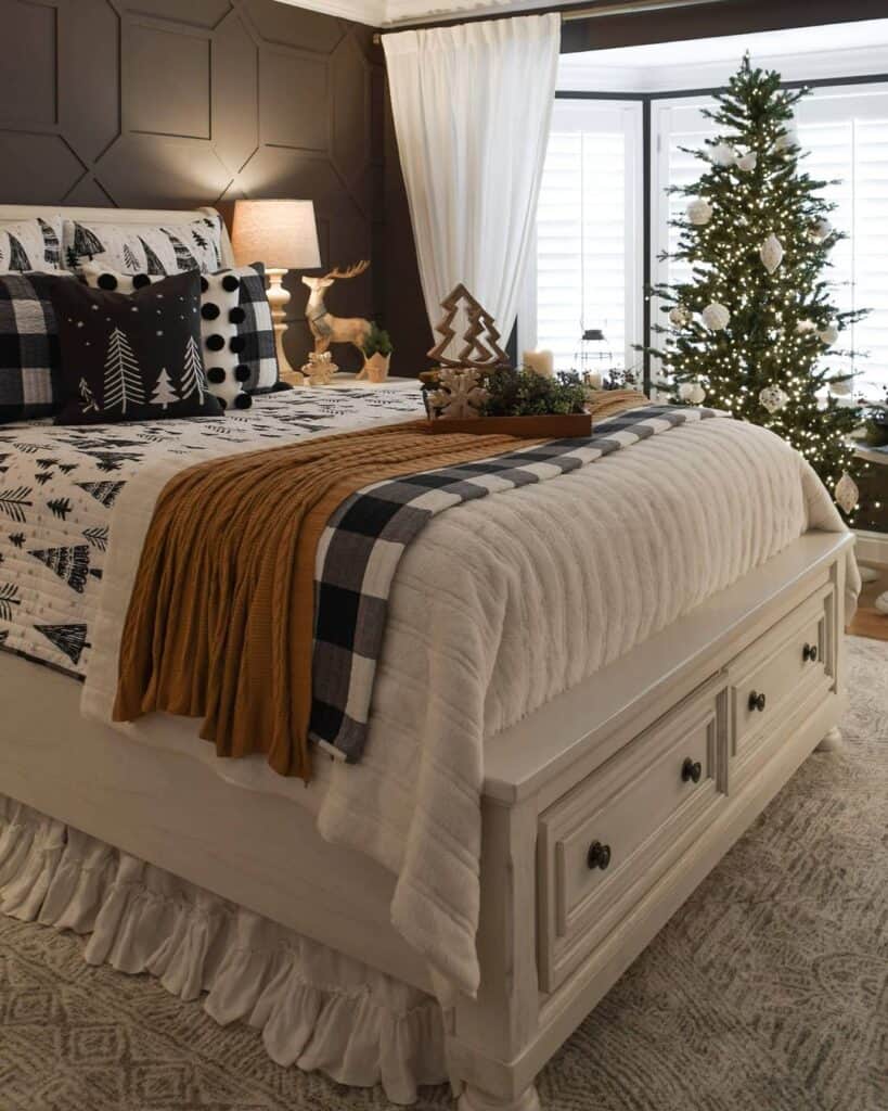 White Christmas Tree Bedding