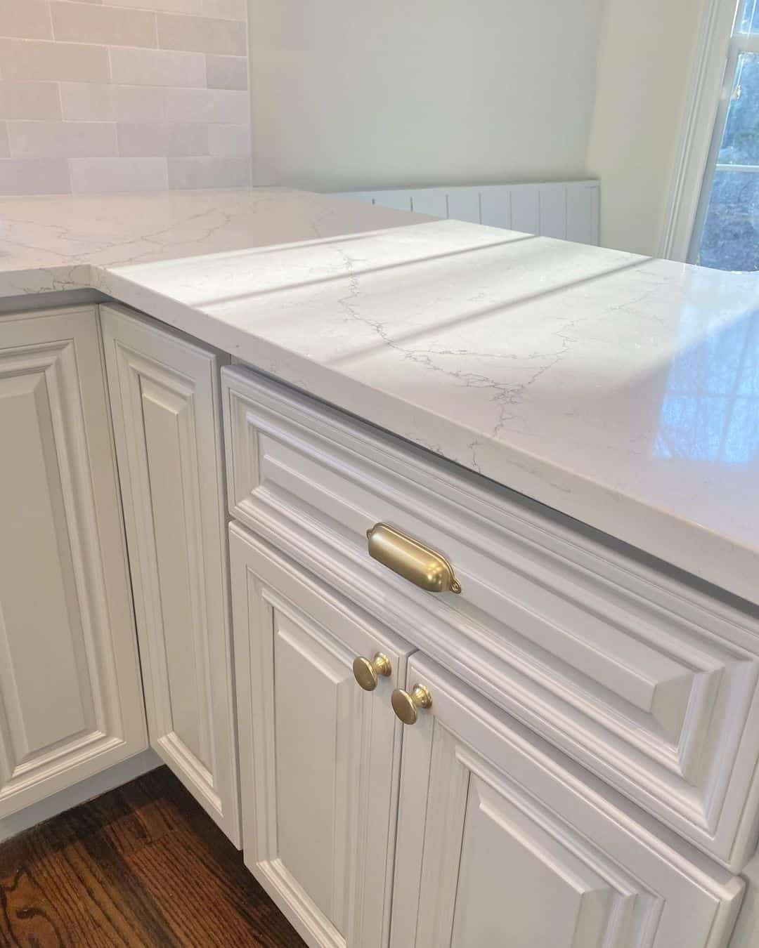 White Kitchen Cabinets with Gold Hardware - Soul & Lane
