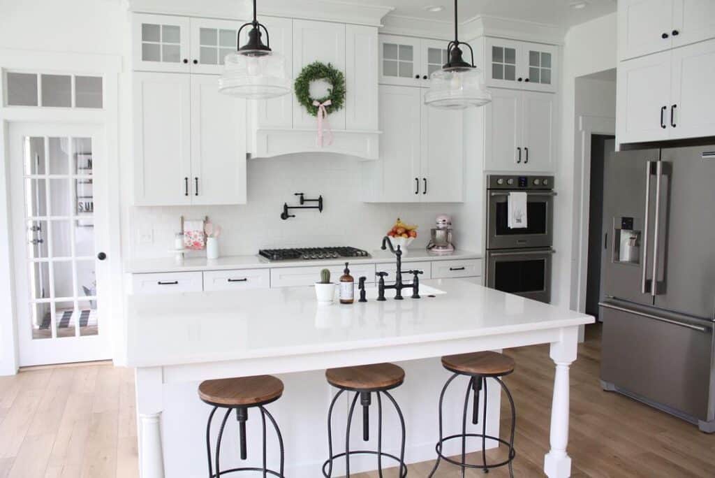 White Kitchen Island with Legs