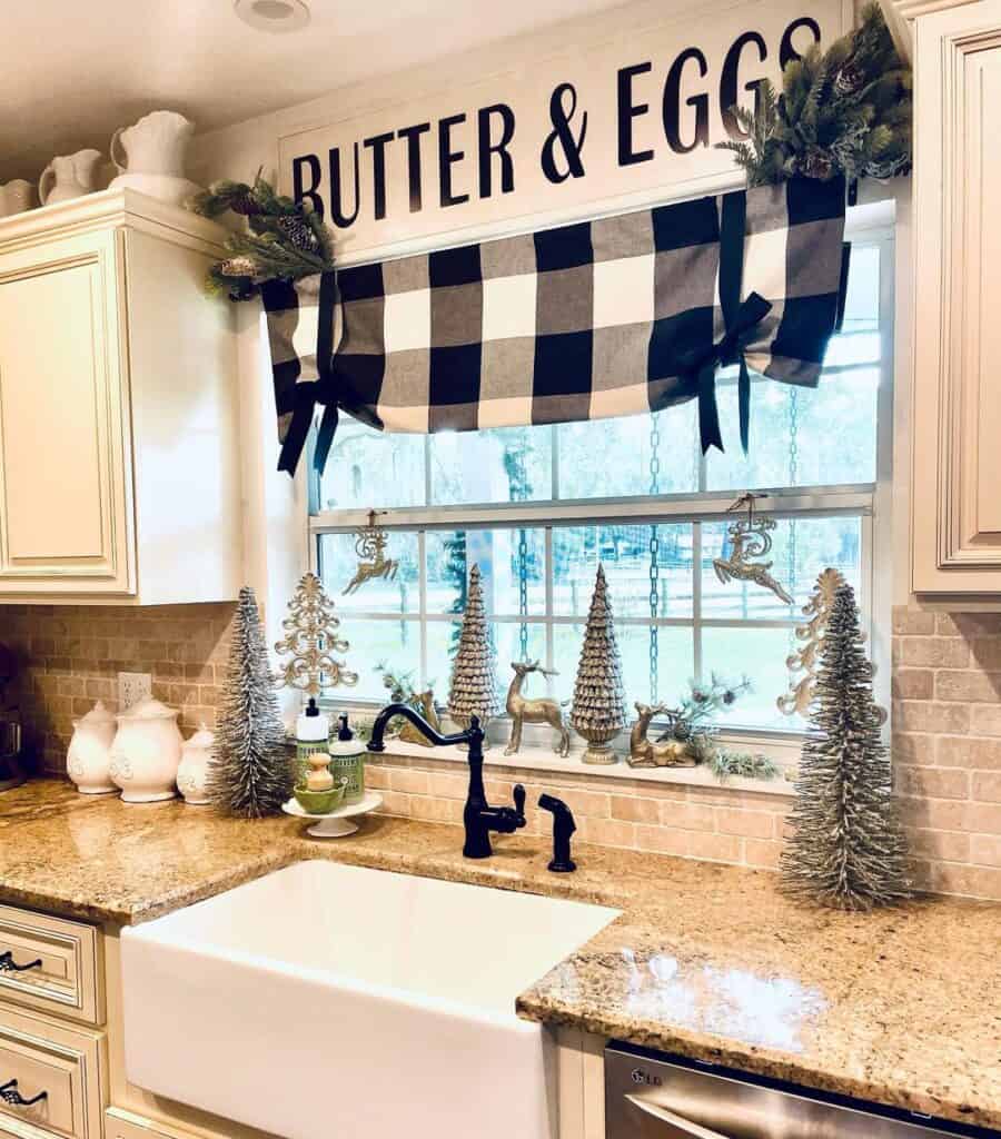 Beige Brick Backsplash With Christmas Decor