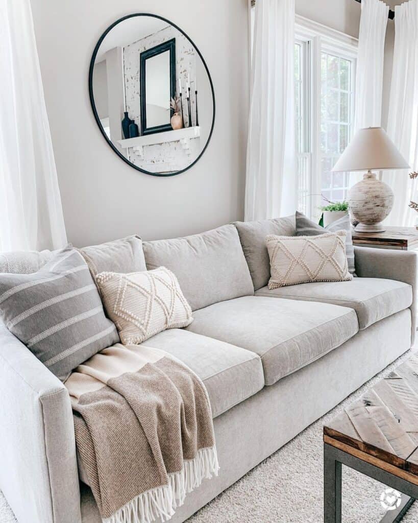 6 Throw Pillow Ideas To Refresh A Grey Or Beige Sofa - The Mom Edit