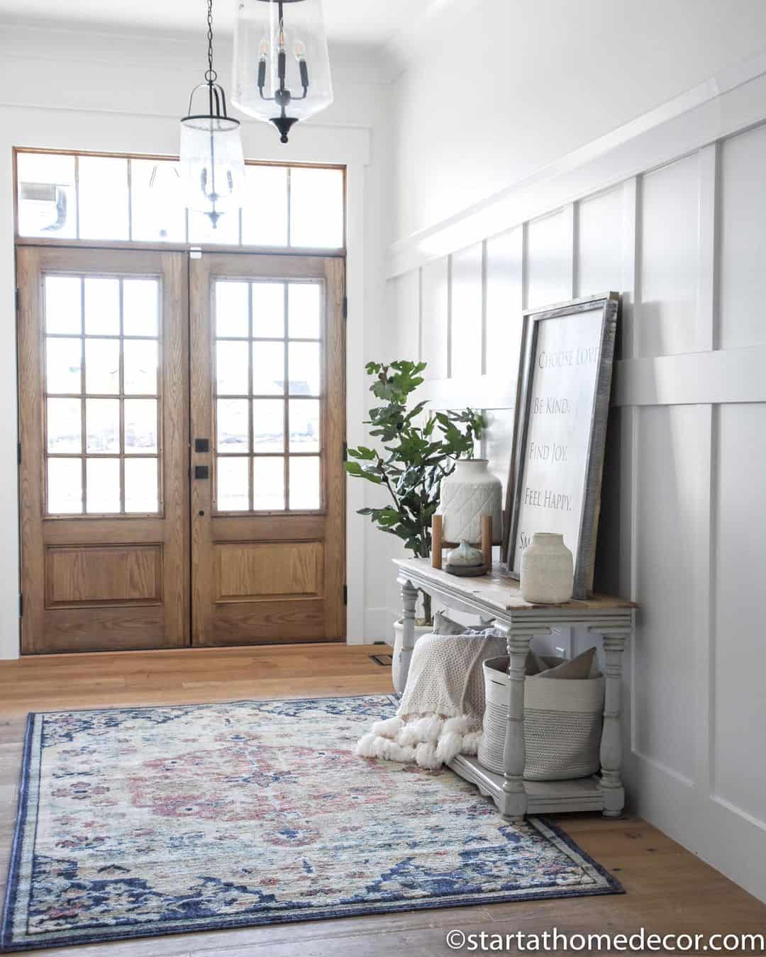 Farmhouse foyer deals