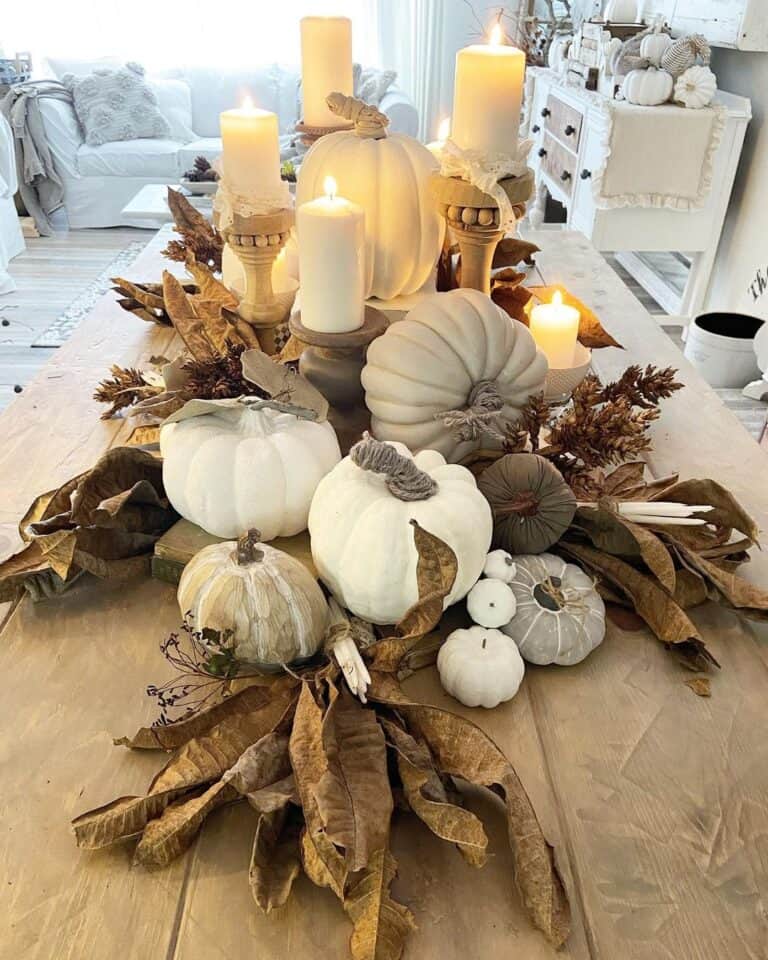 Dried Leaves and Pumpkin Tablescape