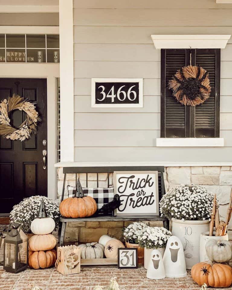 Exterior Halloween Vignette