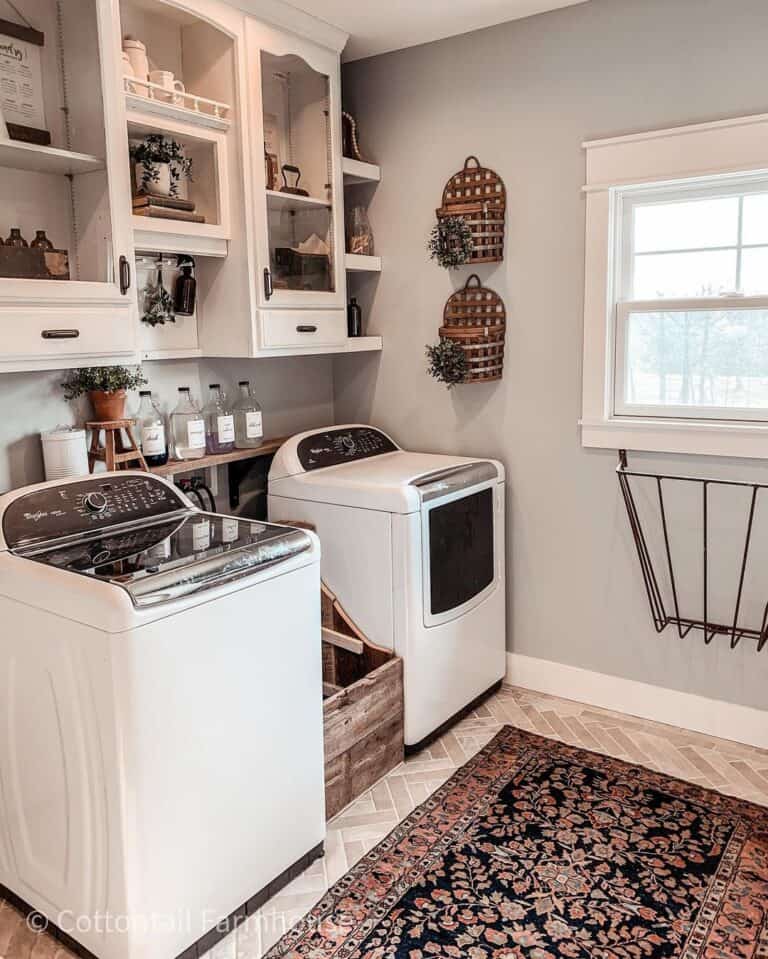 19 Rustic Laundry Room Ideas That Feel Extra Fresh 19-rustic-laundry-room-ideas-that-feel-extra-fresh