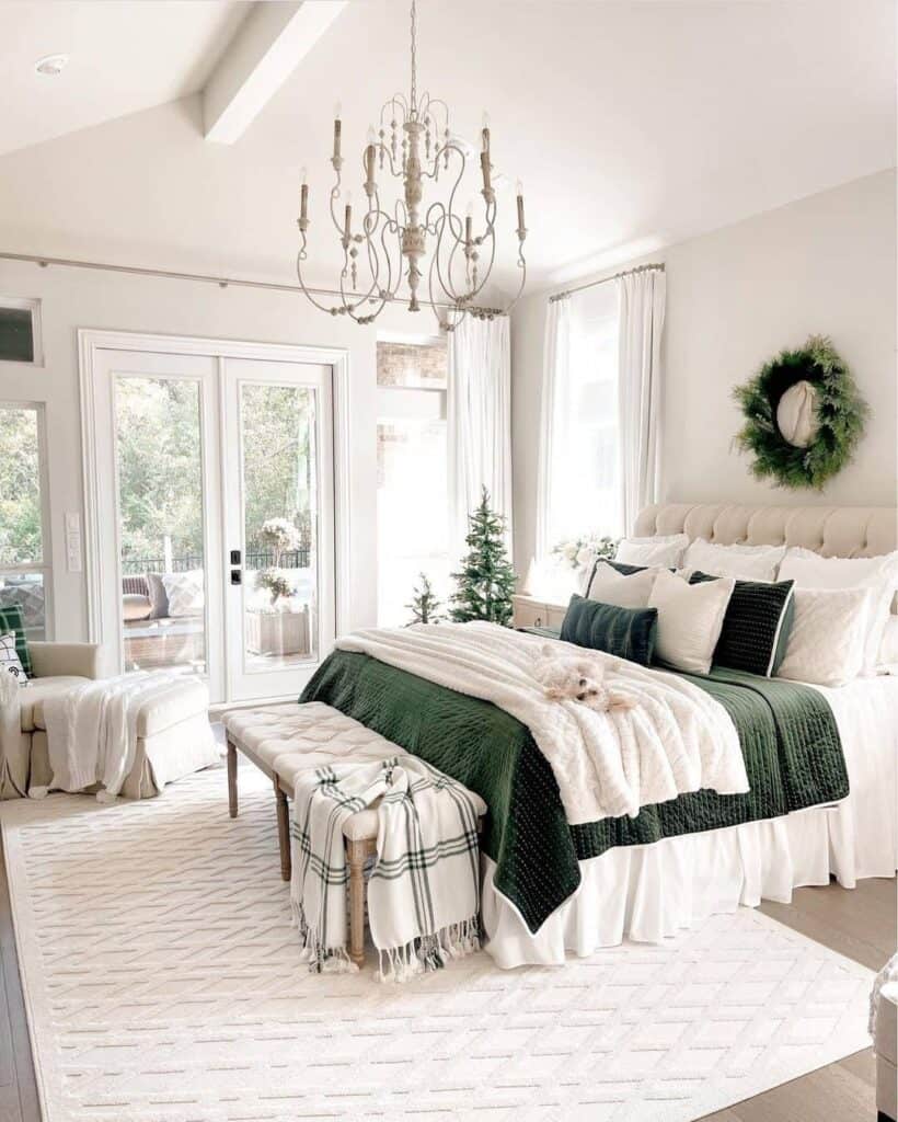 Green Christmas Bedspread