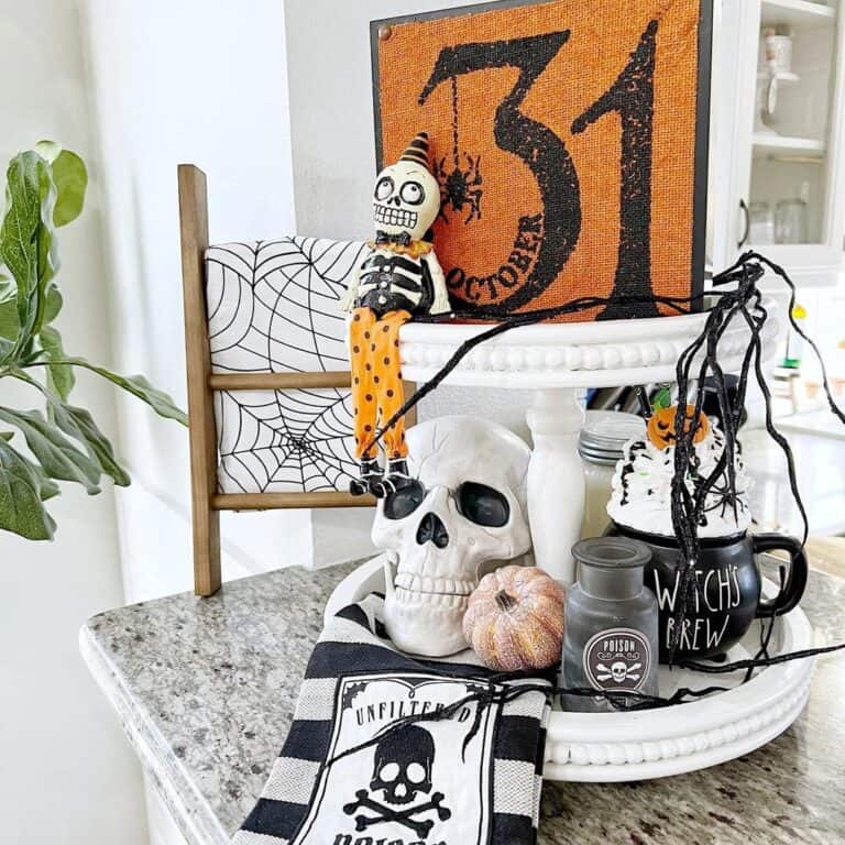 Halloween Kitchen Decor