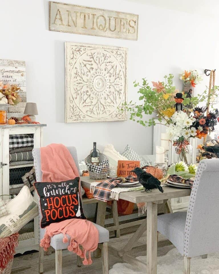 Halloween Raven Tablescape
