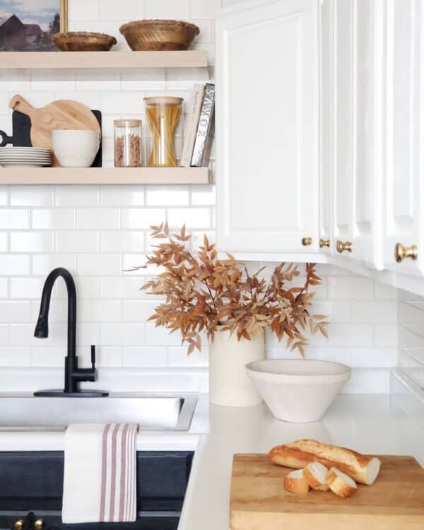 34 Floating Kitchen Shelves to Grace Your Walls
