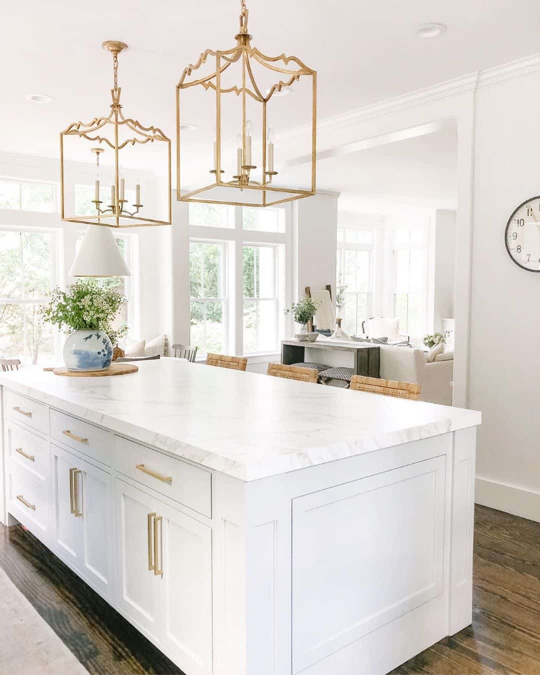 Painted Vase on White Kitchen Island - Soul & Lane