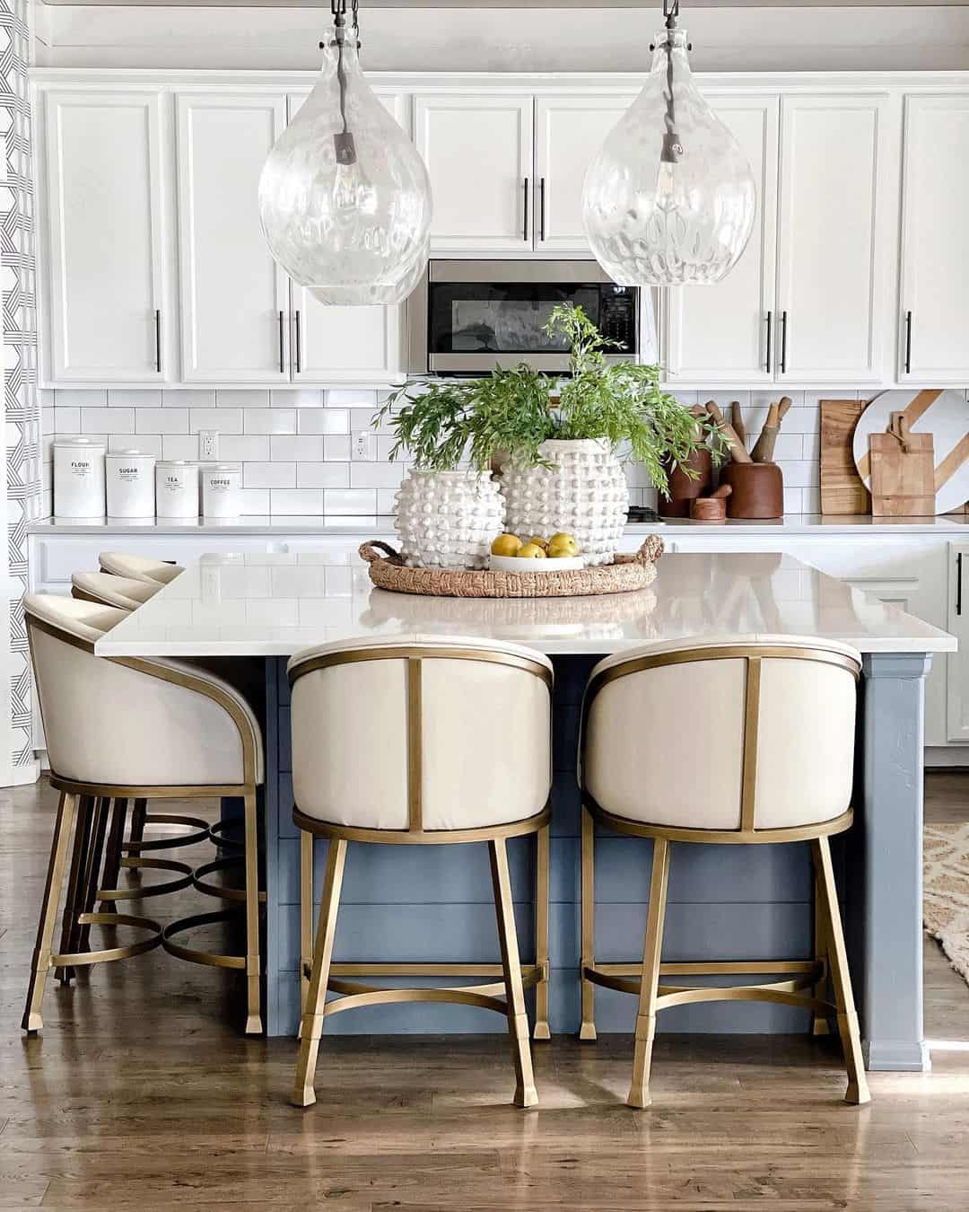 Textured Centerpiece Kitchen Island Décor Ideas Soul & Lane