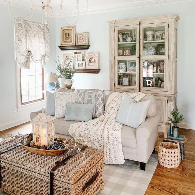 White Throw Blanket for an Off-White Couch