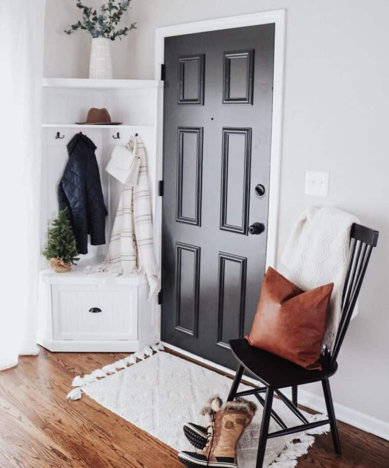 6 Panel Black Door in Light Grey Entryway