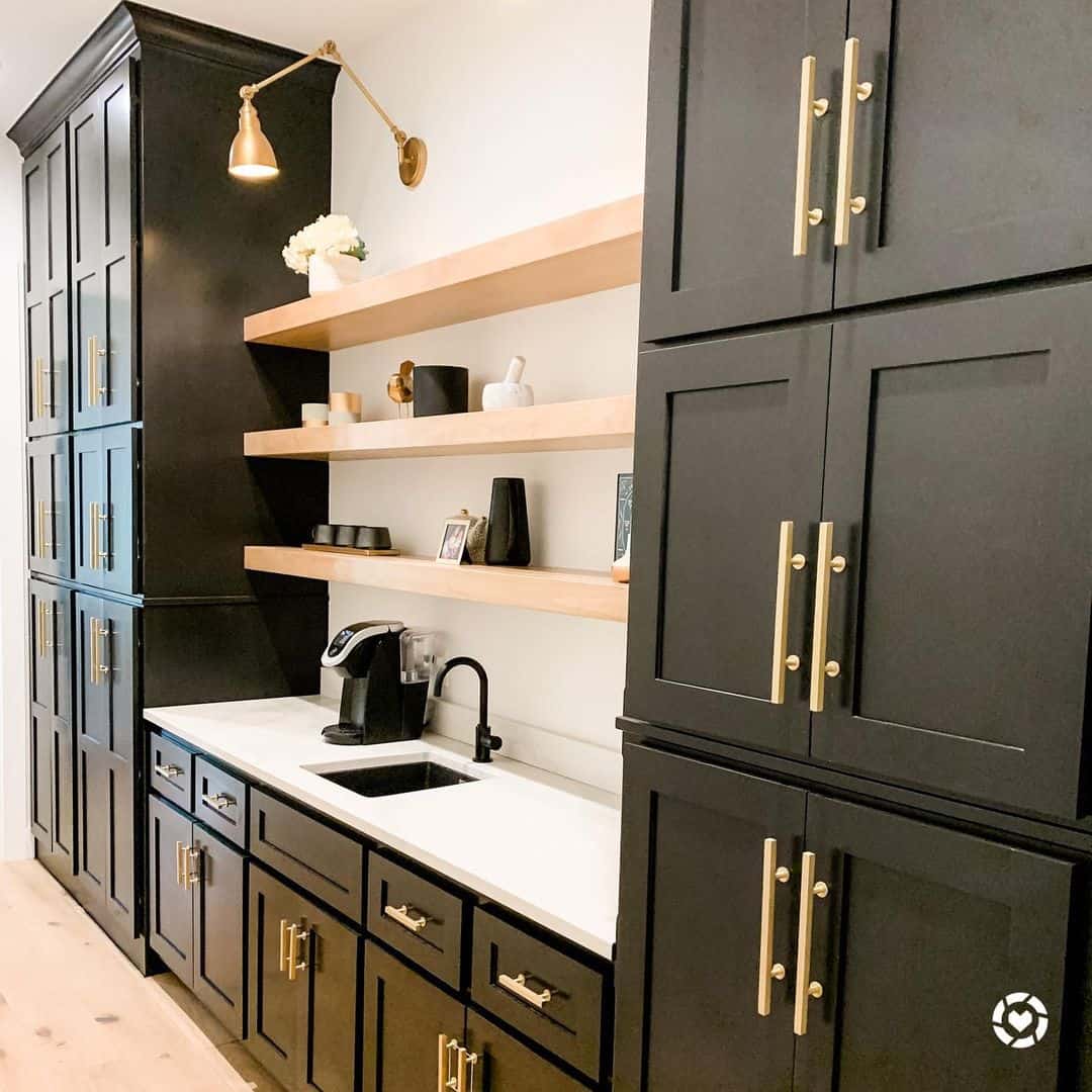 black-white-and-gold-butler-s-pantry-with-white-oak-floating-shelves