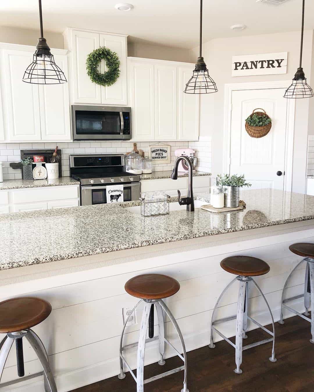 30 Beautiful Shiplap Kitchen Island Ideas for a Home That Wows