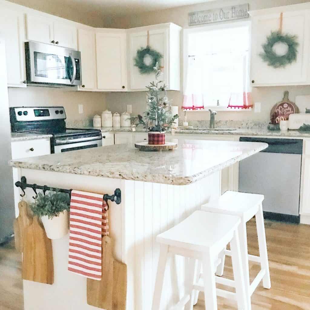 30 Beautiful Shiplap Kitchen Island Ideas for a Home That Wows