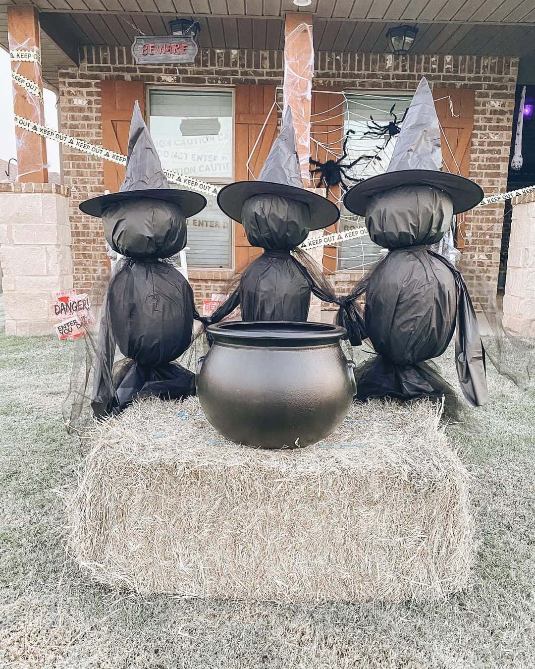 Hocus Pocus Halloween Decor
 DIY Hocus Pocus Halloween Decor Outdoor Scene Soul & Lane