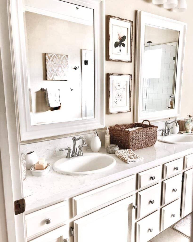 Double Sink Vanity with Quartz Countertops