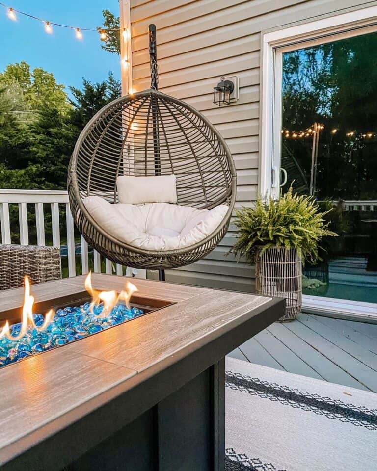 Egg Chair With Stand and Fire Pit