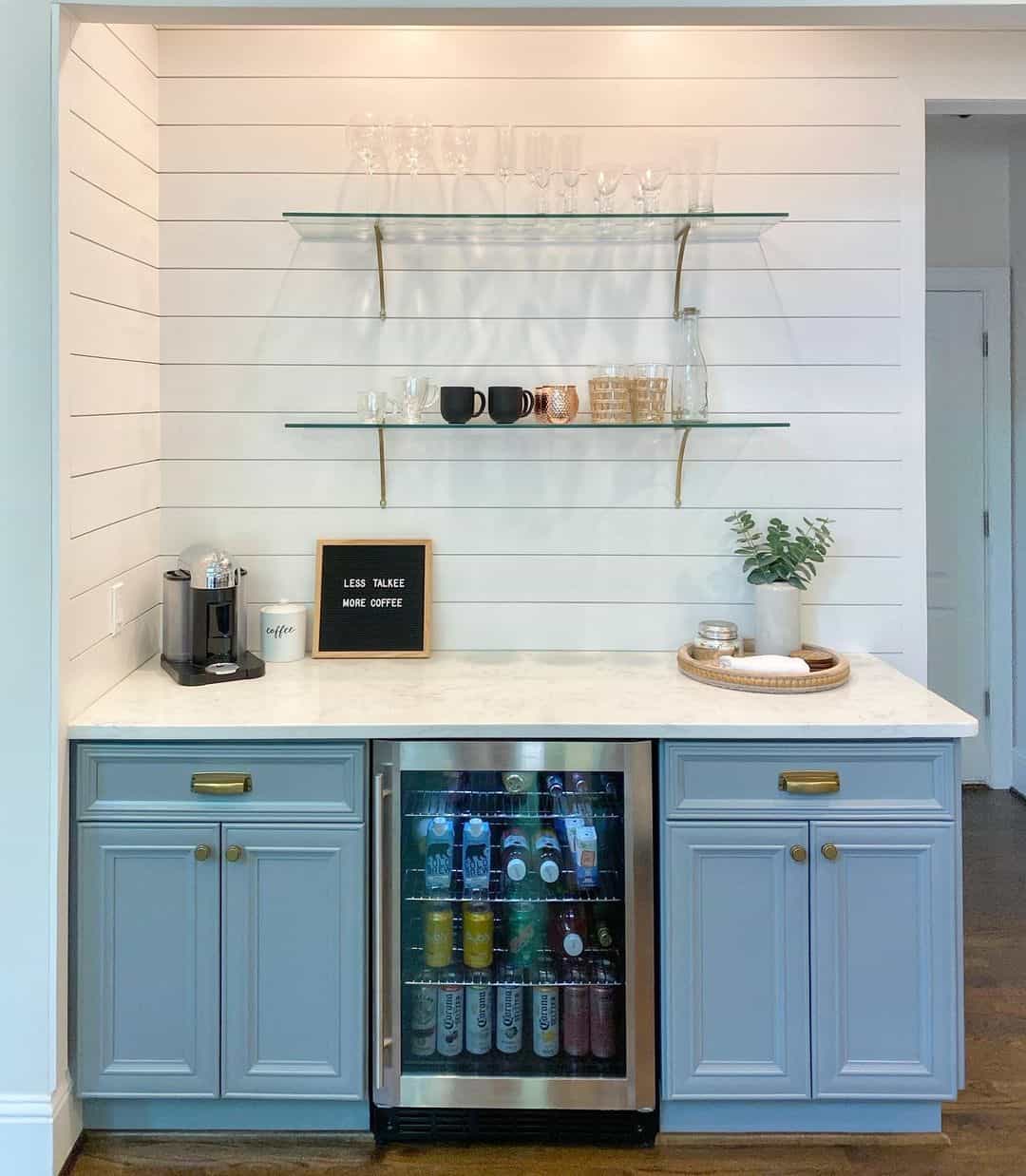 23 Farmhouse Blue Kitchen Cabinets for a Timeless Kitchen