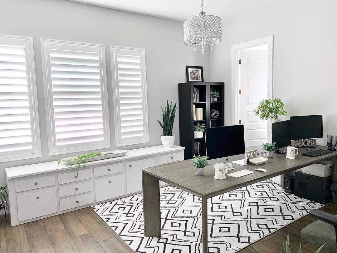 Geometric White Home Office Rug Soul & Lane