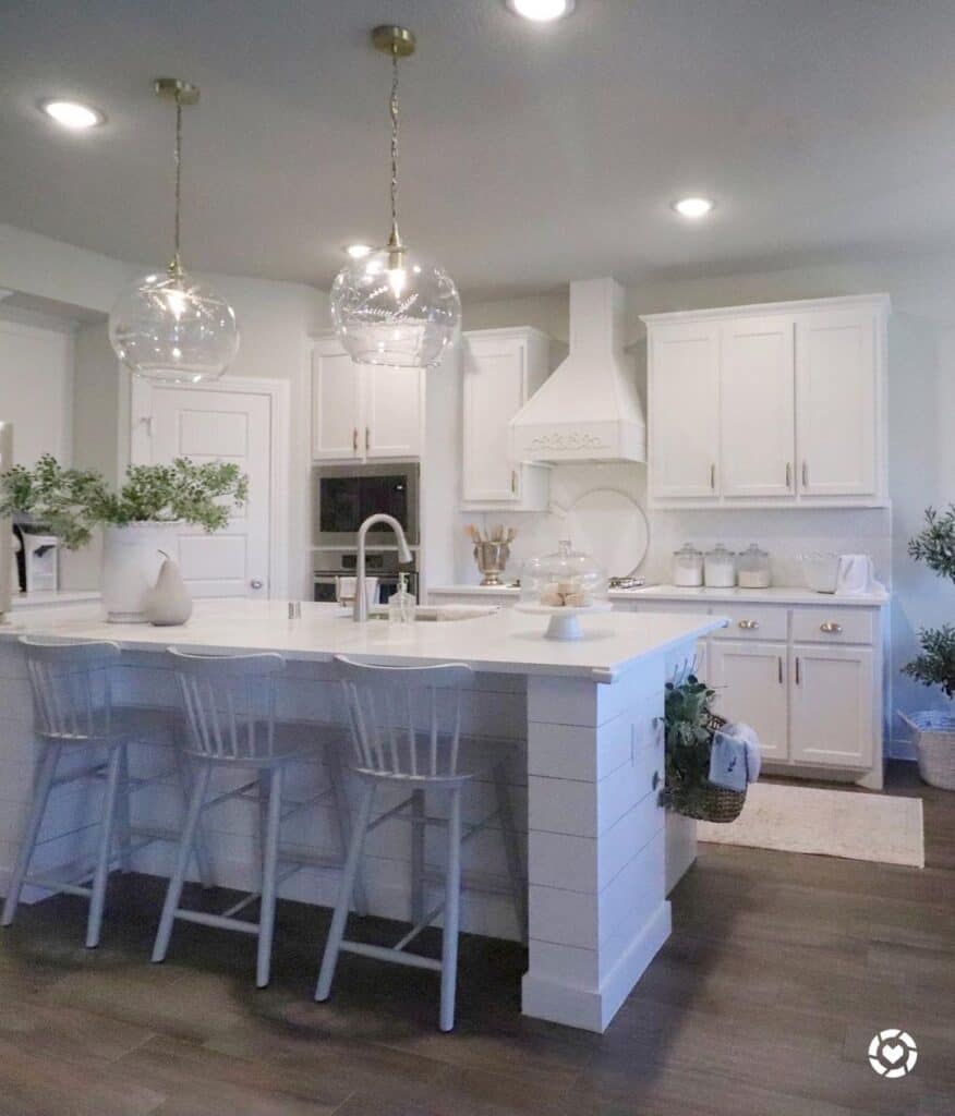 30 Beautiful Shiplap Kitchen Island Ideas for a Home That Wows