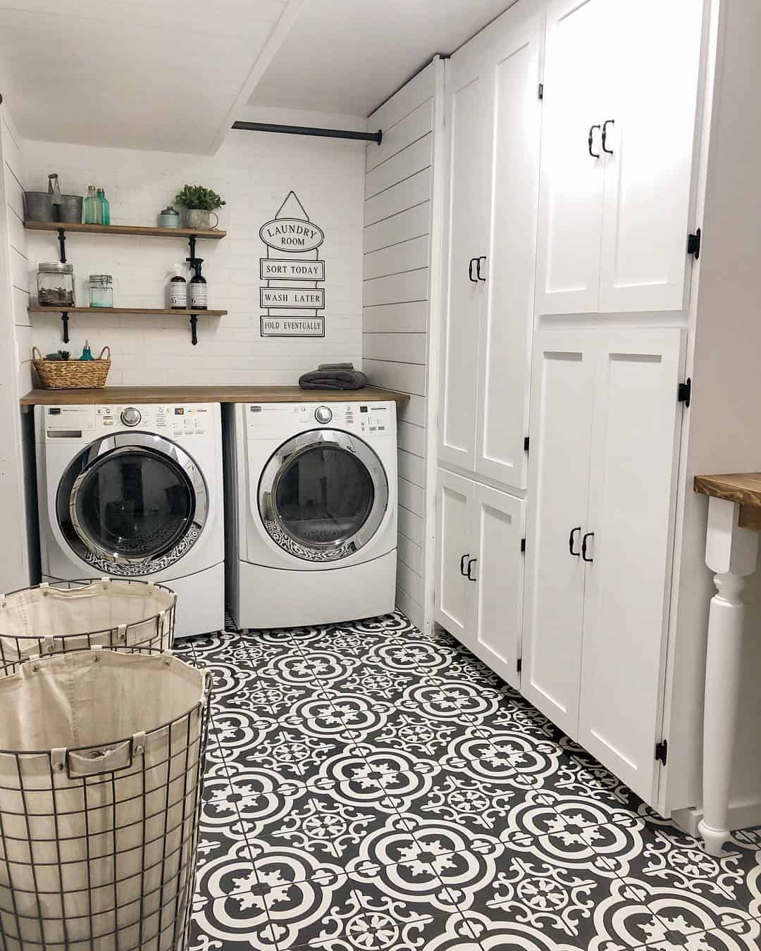 Mosaic Farmhouse Laundry Room Flooring - Soul & Lane