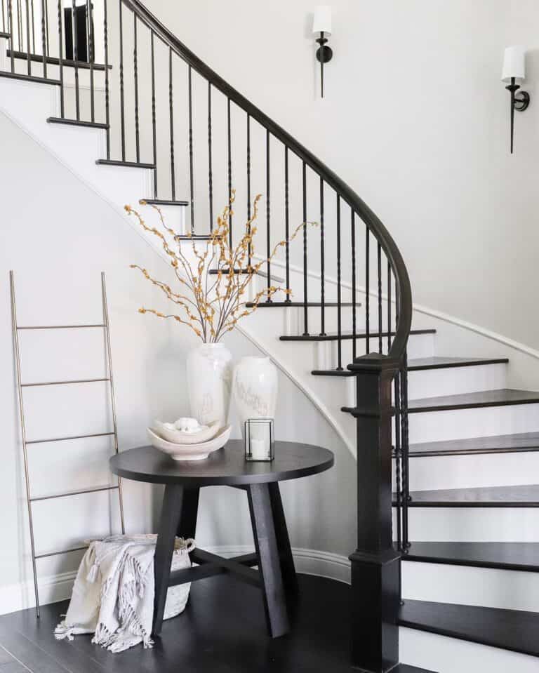 30 Black and White Stair Ideas That Will Make a Great First Impression