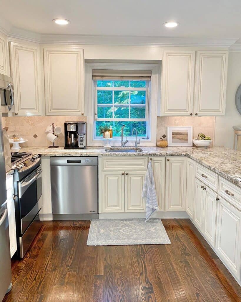 U Shaped Kitchen With Mottled Brown Counters - Soul & Lane