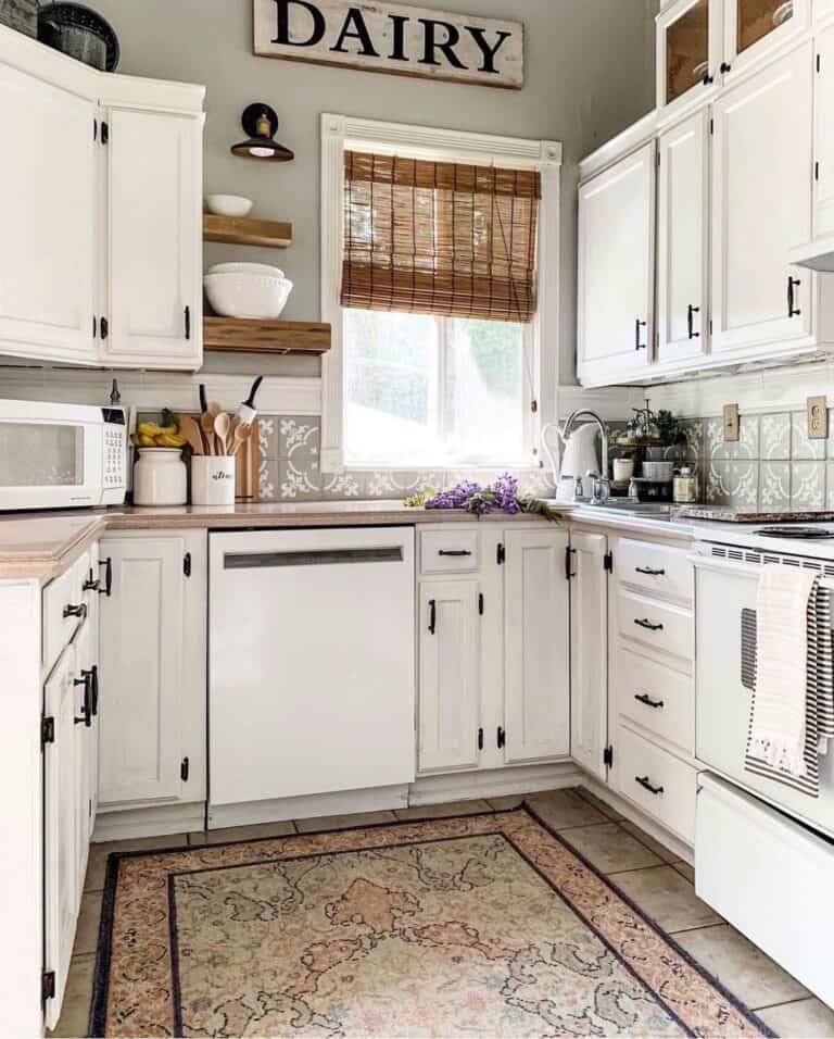 White Molding as Tile Backsplash Trim