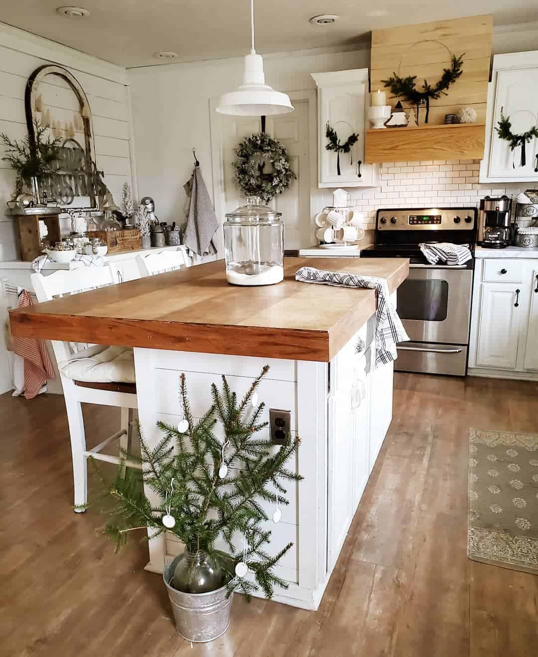 30 Beautiful Shiplap Kitchen Island Ideas for a Home That Wows