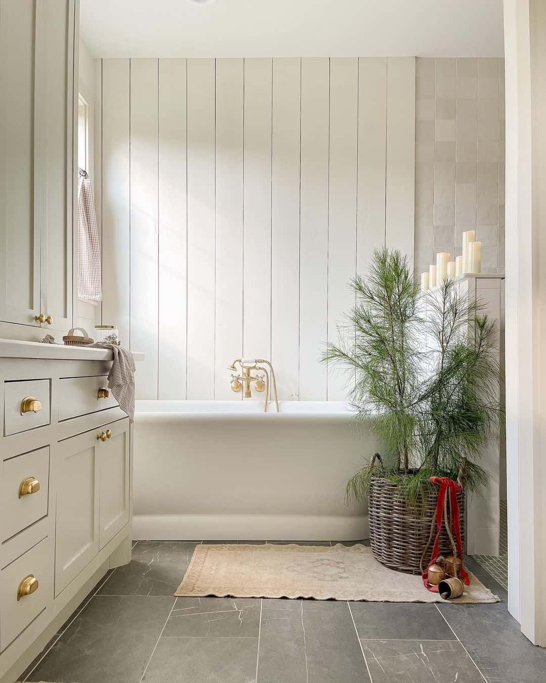 35 vertical shiplap looks that will stand the test of time