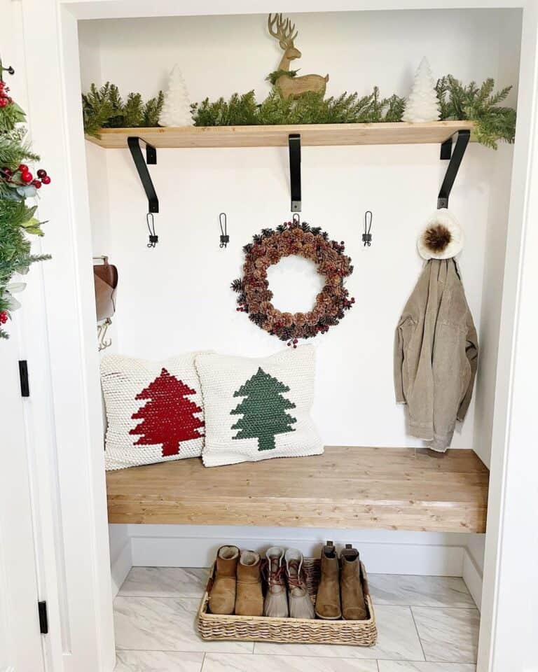 Wood Bench and Shelf in Seasonal Space