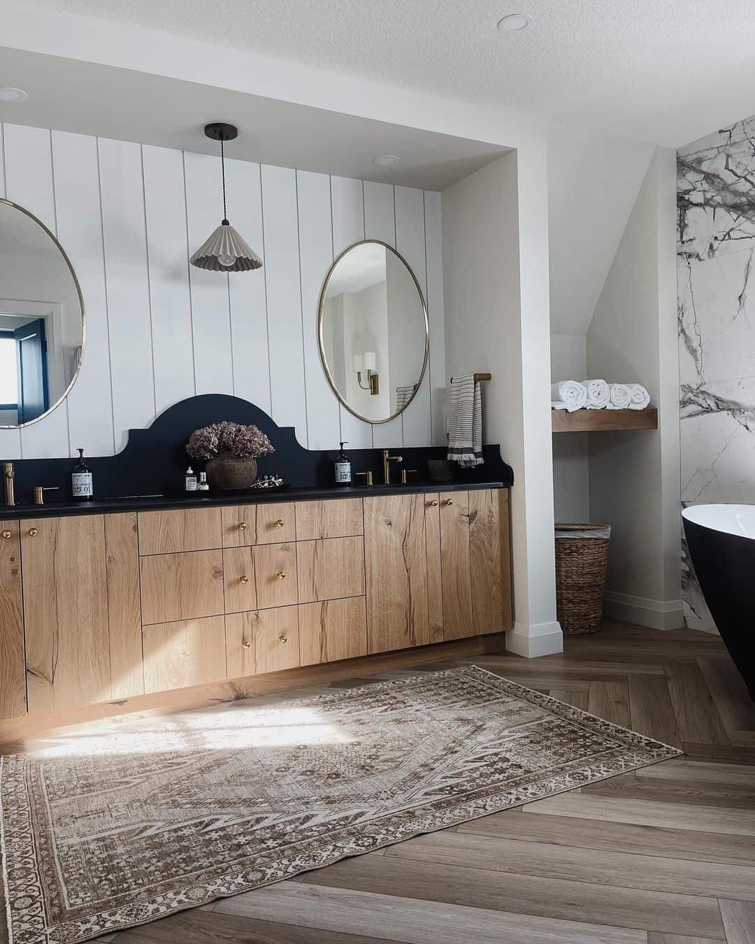30 Wood Double Vanity Ideas for a Pretty and Purposeful Bathroom