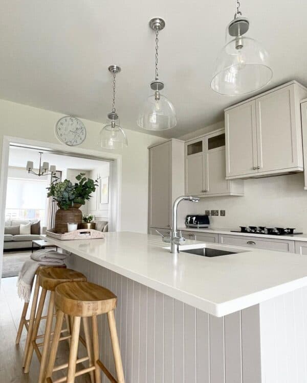 18 Beige Kitchen Cabinets That Are an Alternative to White